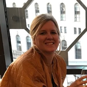 Meet your Posher, Dori